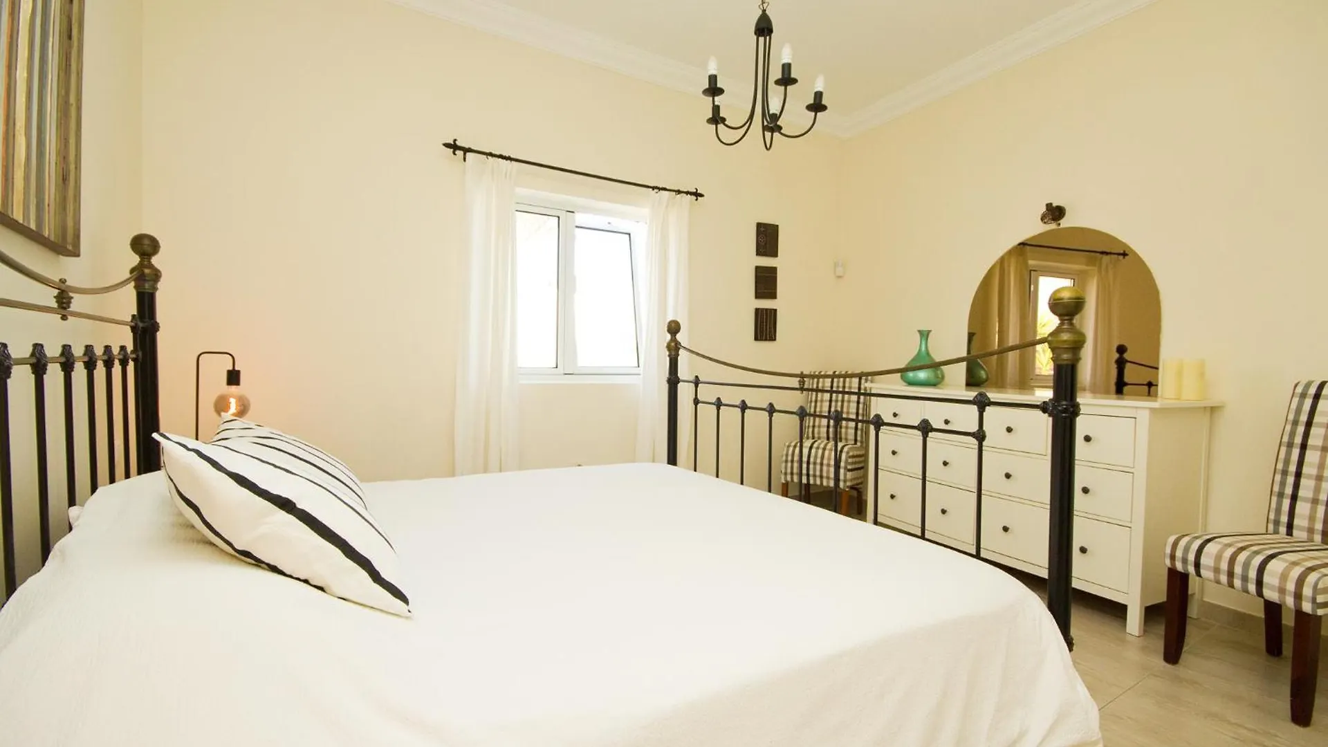Villa Lucy - By Az Rentals Puerto del Carmen  0*, Puerto del Carmen (Lanzarote) Spain